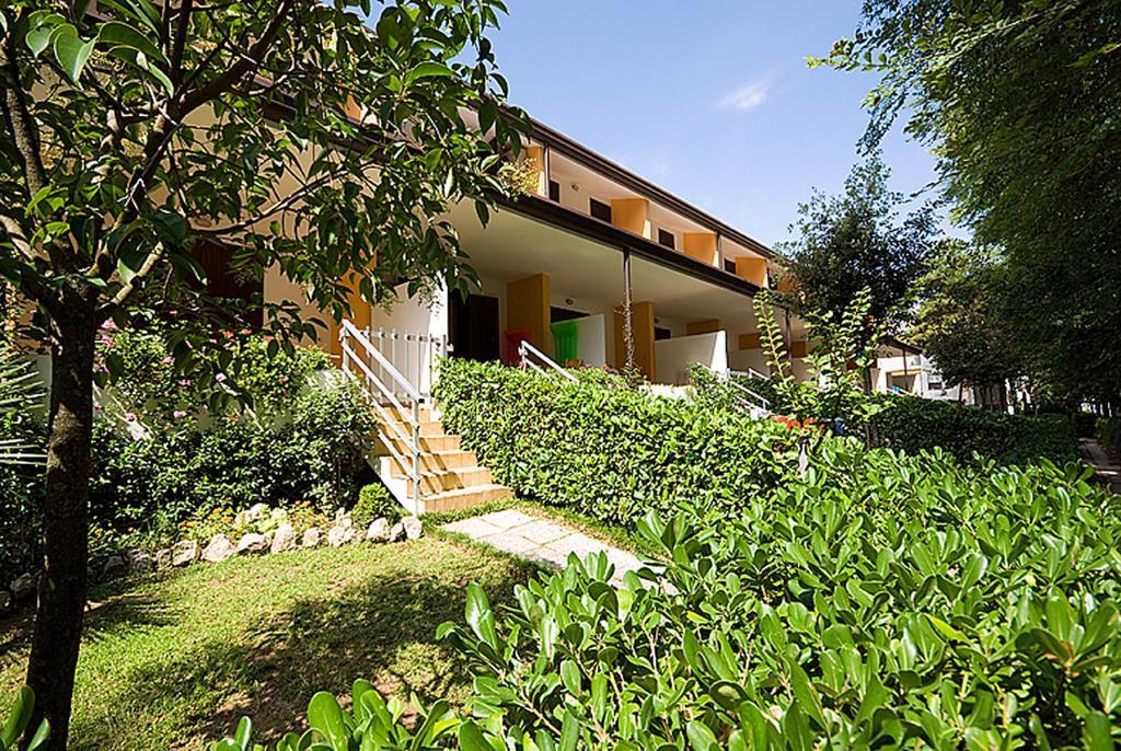 Residence Cinzia Pool 비비오네 외부 사진