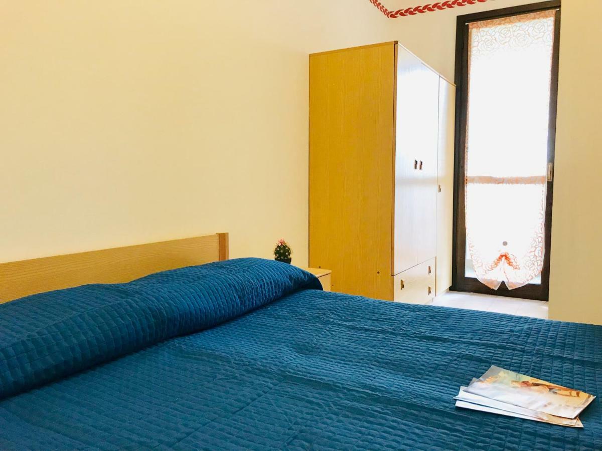 Residence Cinzia Pool 비비오네 외부 사진